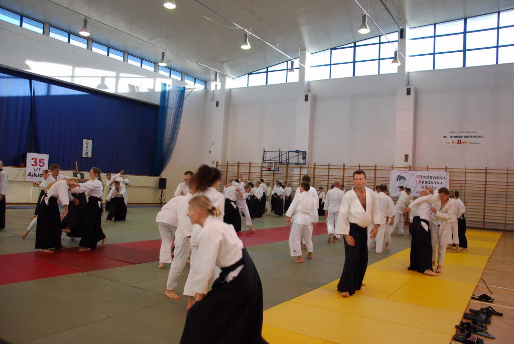 Seminarium aikido w trakcie 35-lecia Włocławskiej Akademii Aikido we Włocławku